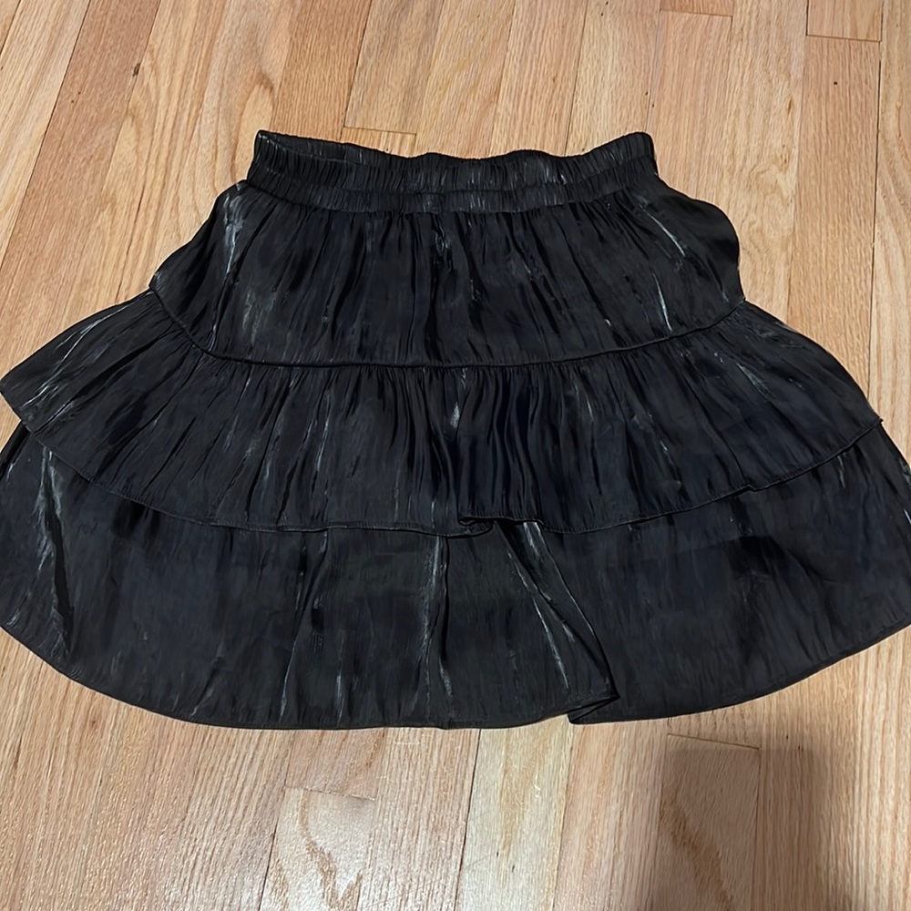 Forever 21 Satin Black Skirt
